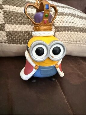 Funko Pop Despicable Me Minions King Bob #168 Vinyl Figure Loose - No Box